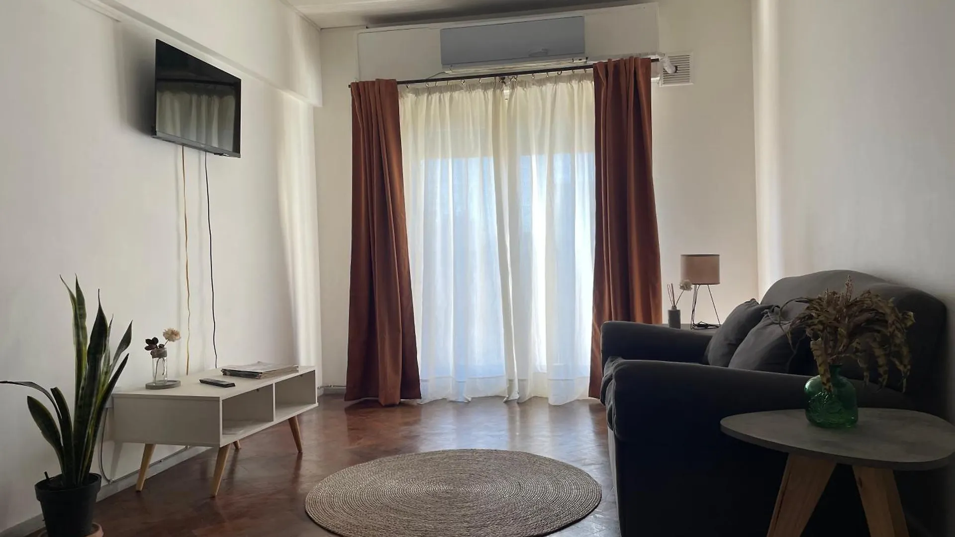 Comodo Departamento Centrico Mendoza 0*,